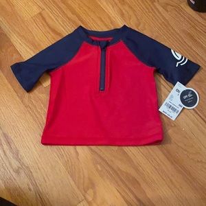 Boys zipper rash guard red and blue